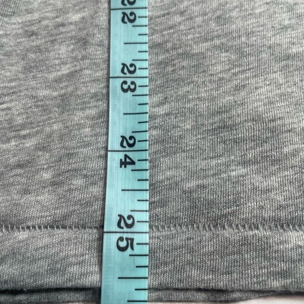 BNWOT Victoria’s Secret PINK Gray knitsequin short sleeve tshirt S PRICE FIRM - Picture 4 of 11